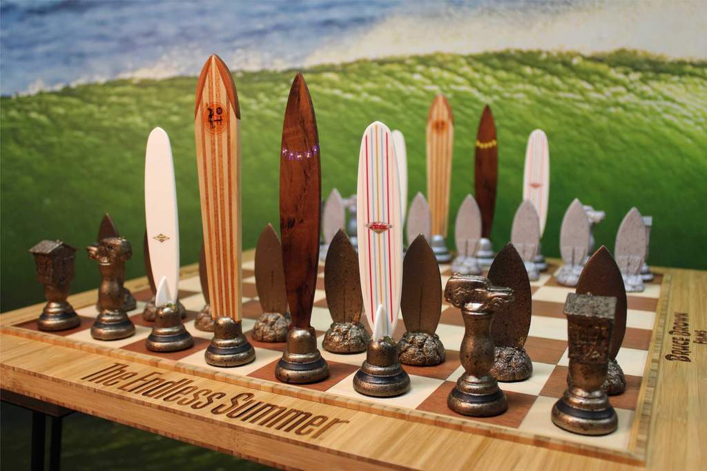 Surf Chess Set by Dave Reynolds