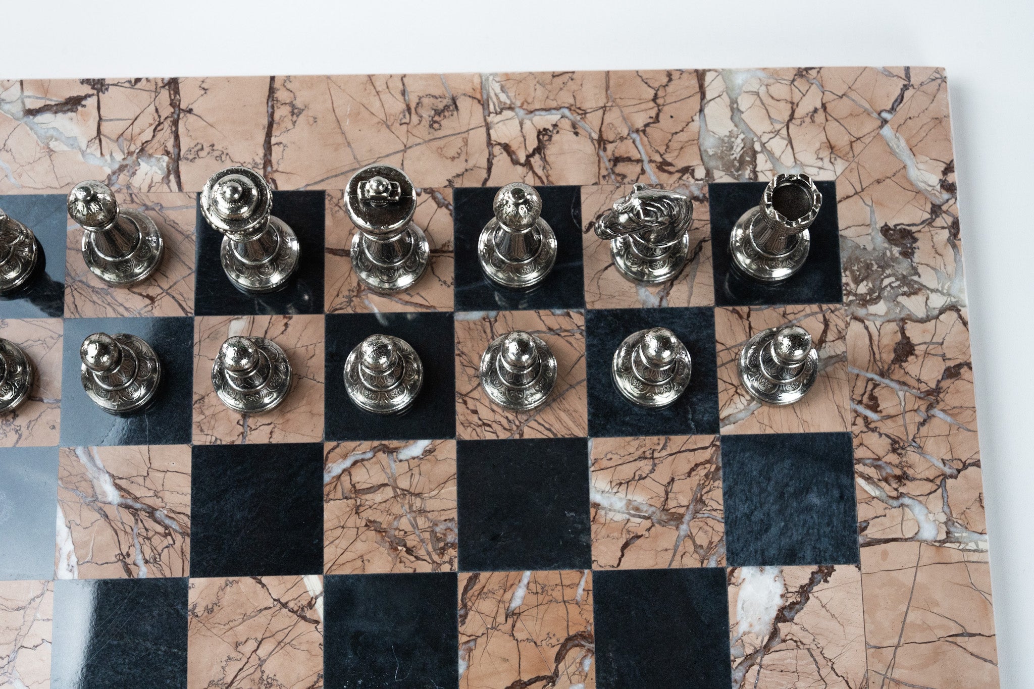 16" Marina and Black Chess Board with Metal Florentine Pieces - Chess Set - Chess-House