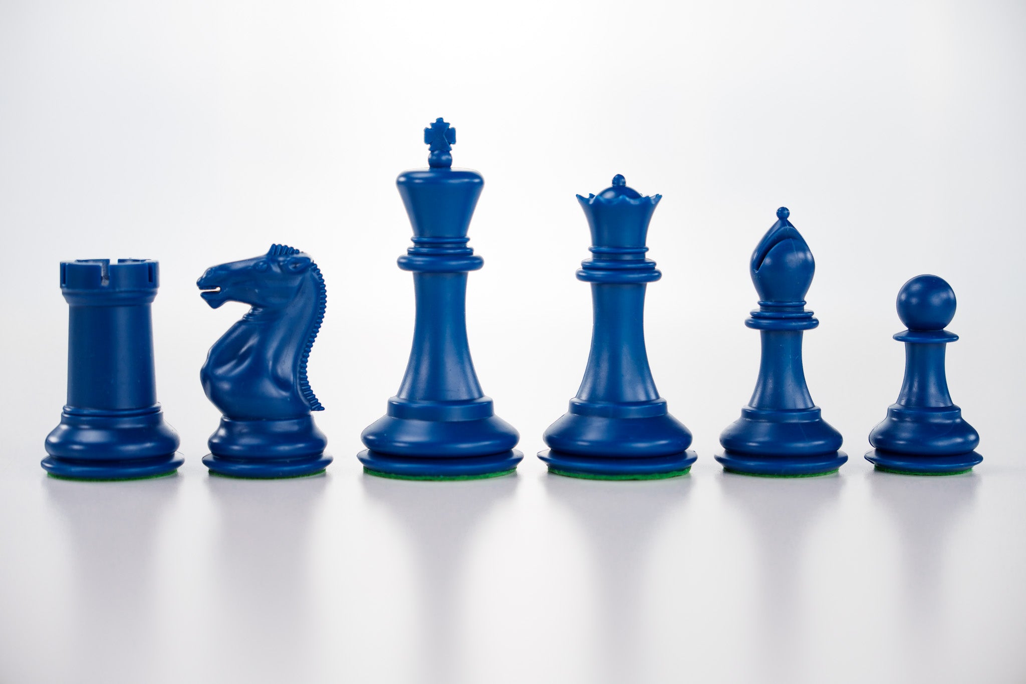 3 3/4" Commander Staunton Chess Pieces (per color or half set - 17 pieces) - Piece - Chess-House