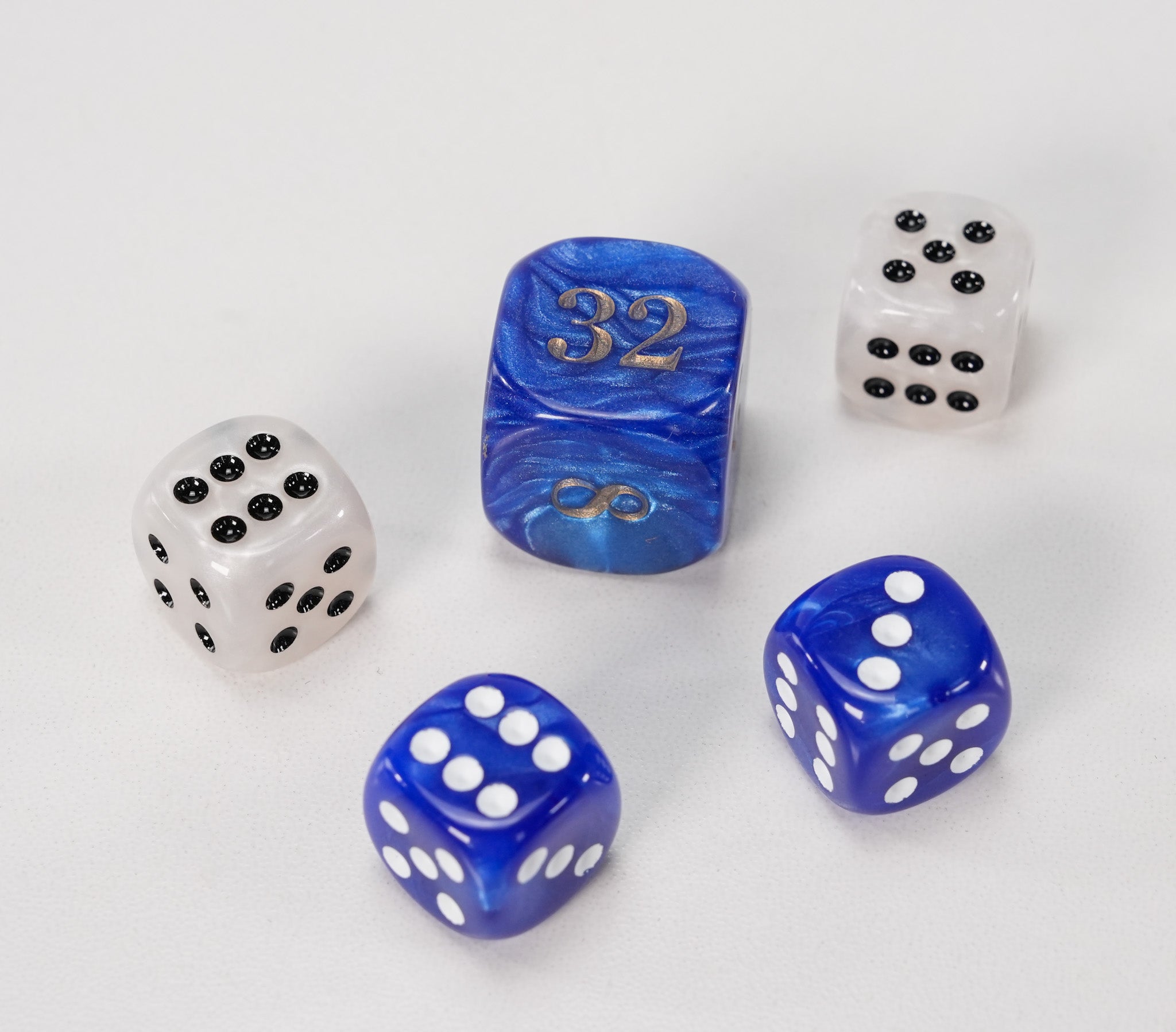 Backgammon Dice Set - Marbled - Game - Chess-House