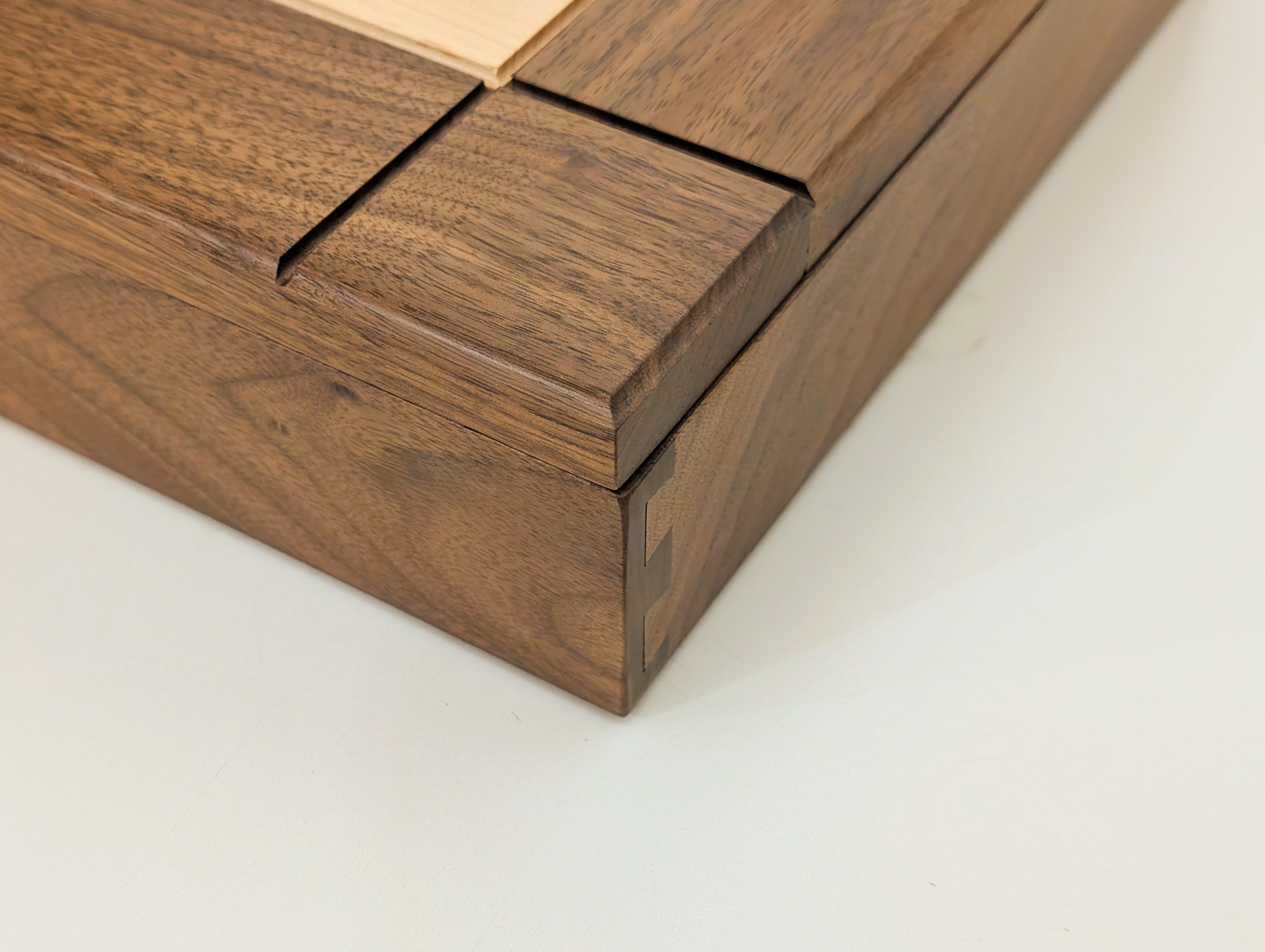 DEAL ITEM: Walnut Maple Premium Hardwood Chess Box - Open Box - Chess-House