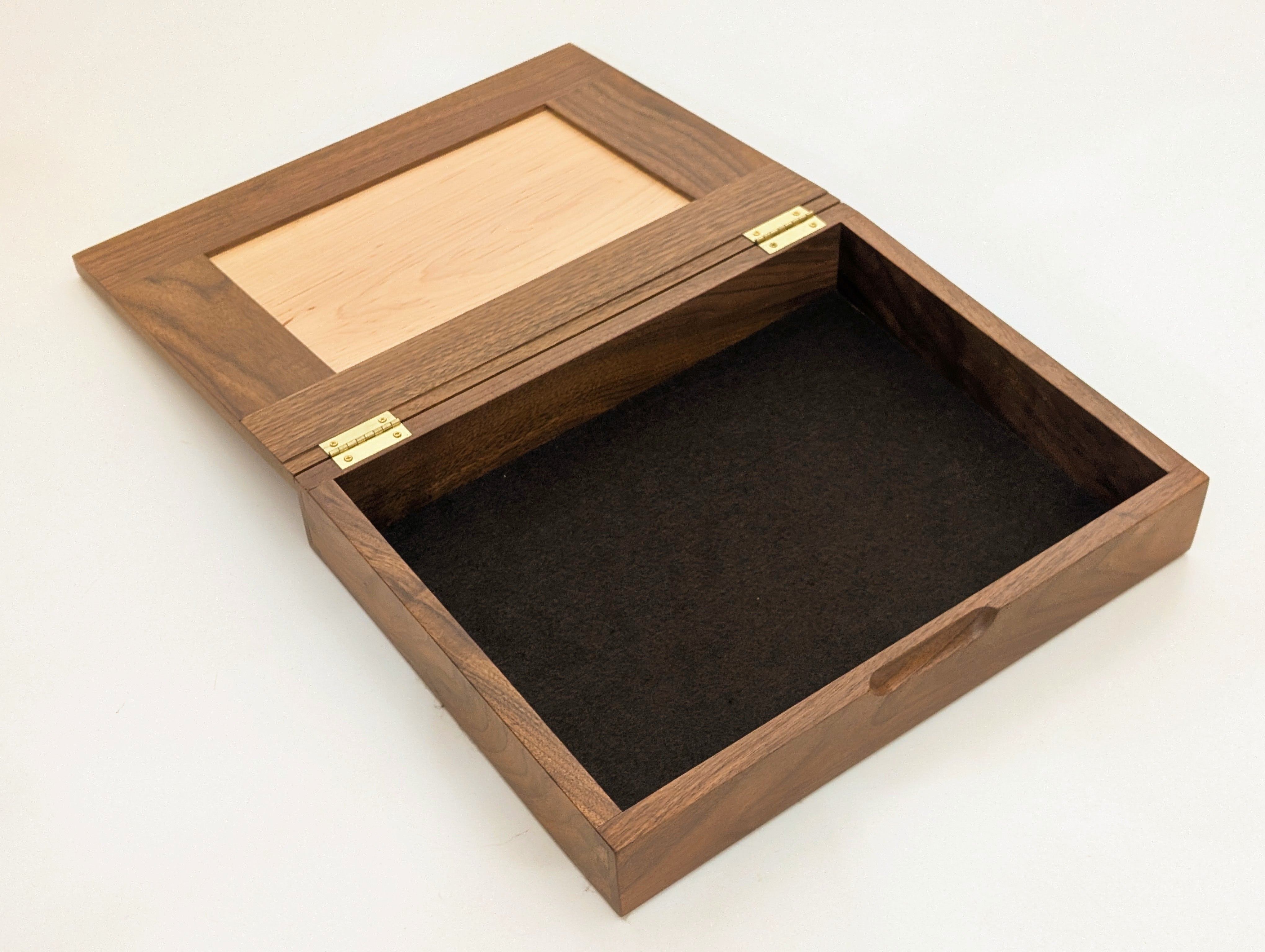 DEAL ITEM: Walnut Maple Premium Hardwood Chess Box - Open Box - Chess-House