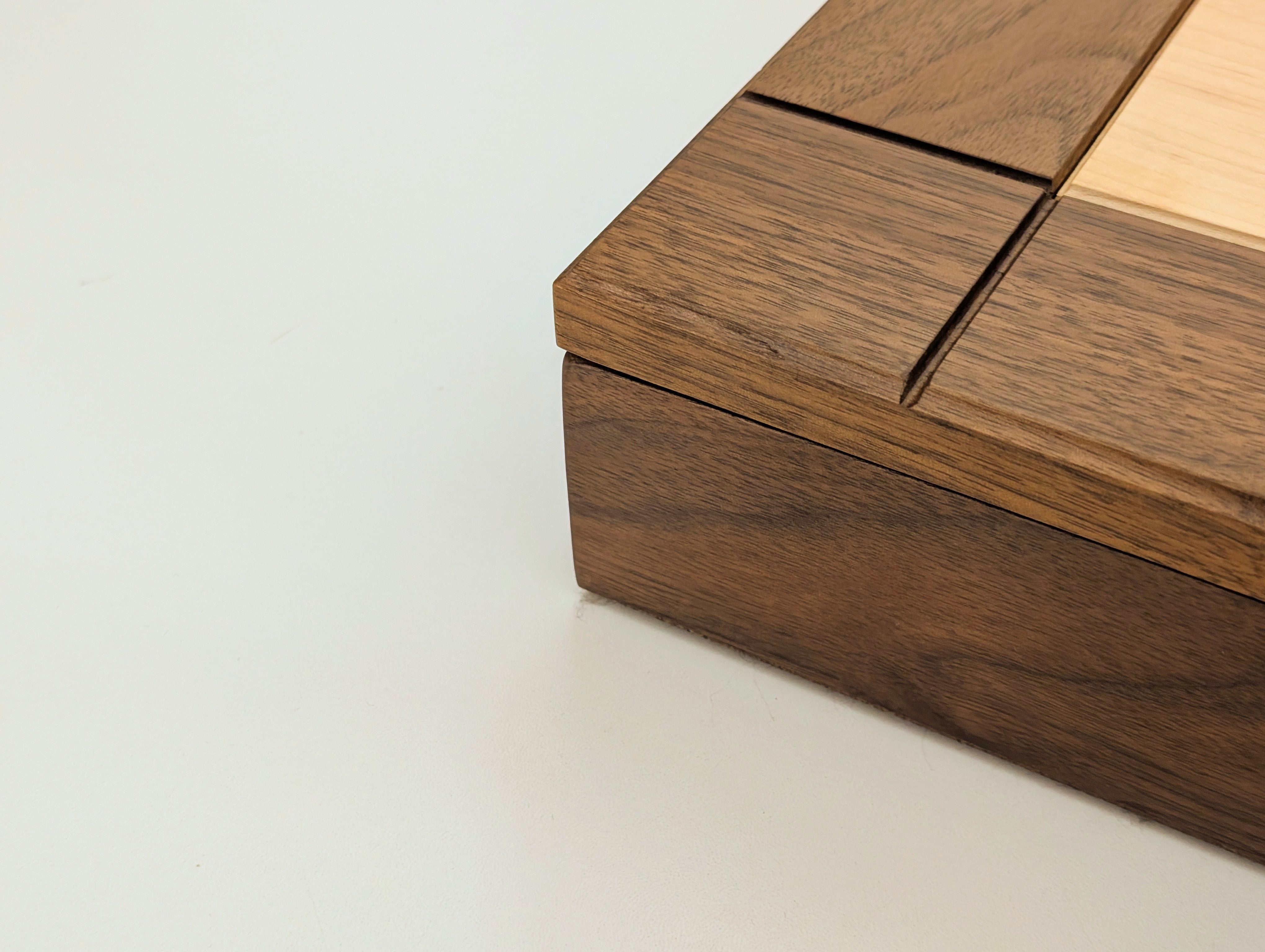 DEAL ITEM: Walnut Maple Premium Hardwood Chess Box - Open Box - Chess-House