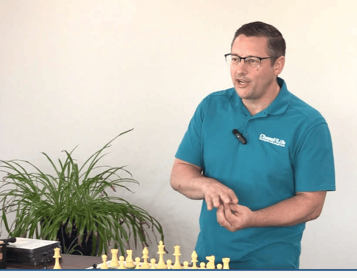 Elliott's Chess School — Live Session with Elliott - Live Chess Session - Chess-House