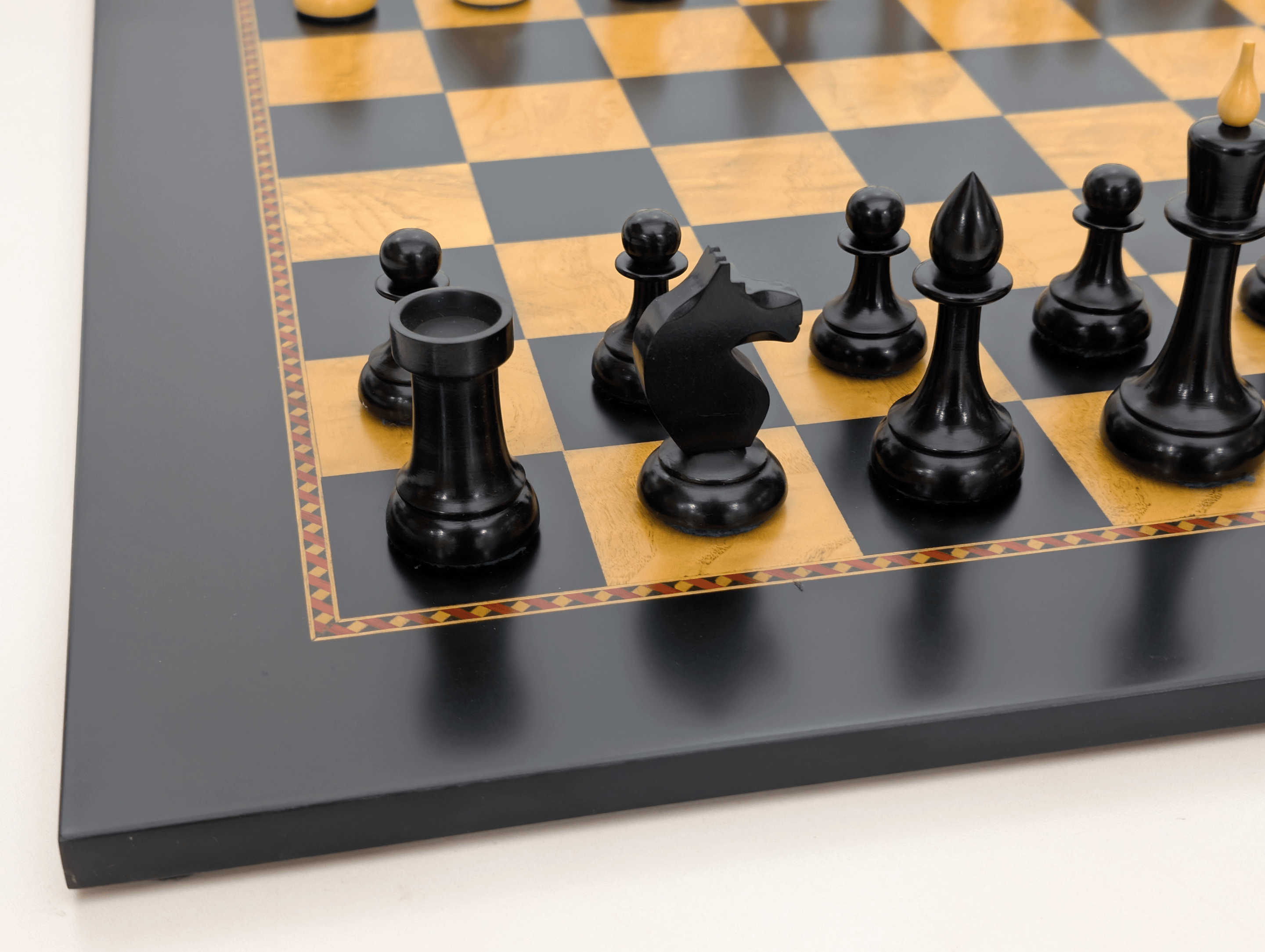 Queen's Gambit Chess Set - Black - Chess Set - Chess-House