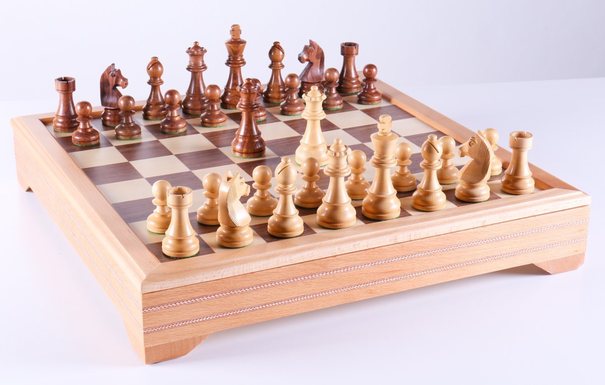 3 3/4" Timeless Pieces on Beech Wood Storage Chest - Chess Set - Chess-House