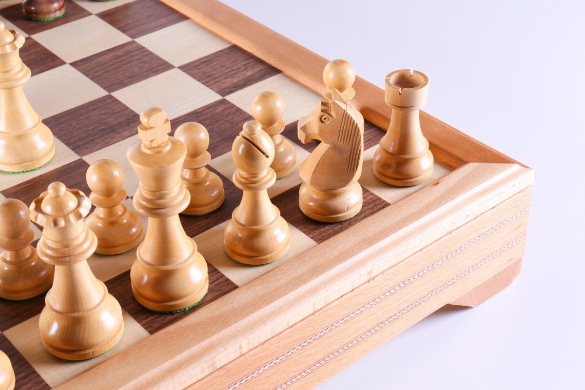 3 3/4" Timeless Pieces on Beech Wood Storage Chest - Chess Set - Chess-House