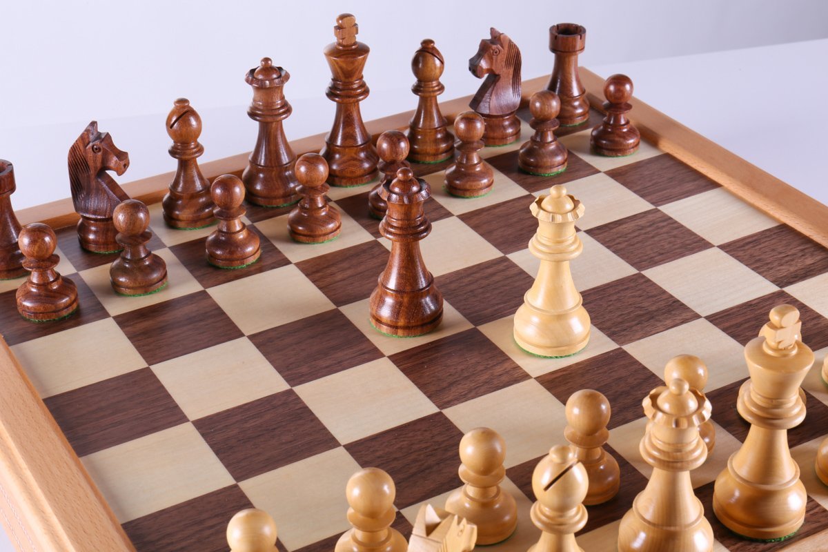 3 3/4" Timeless Pieces on Beech Wood Storage Chest - Chess Set - Chess-House