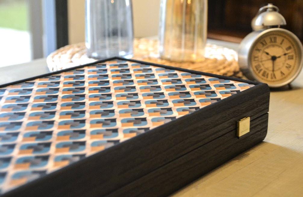Arabesque Art Style Backgammon Set