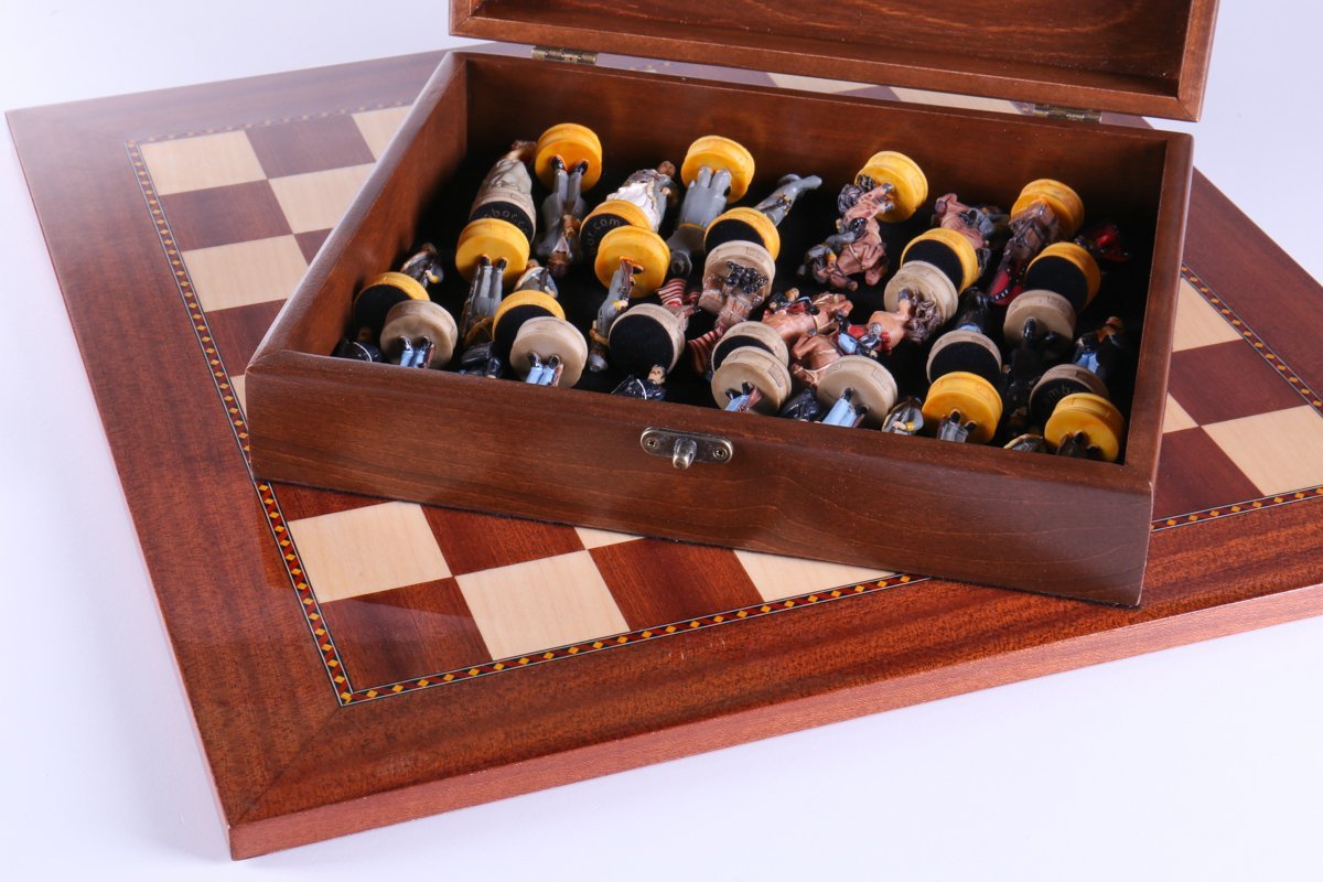 Civil War Chess Set with Storage - Chess Set - Chess-House