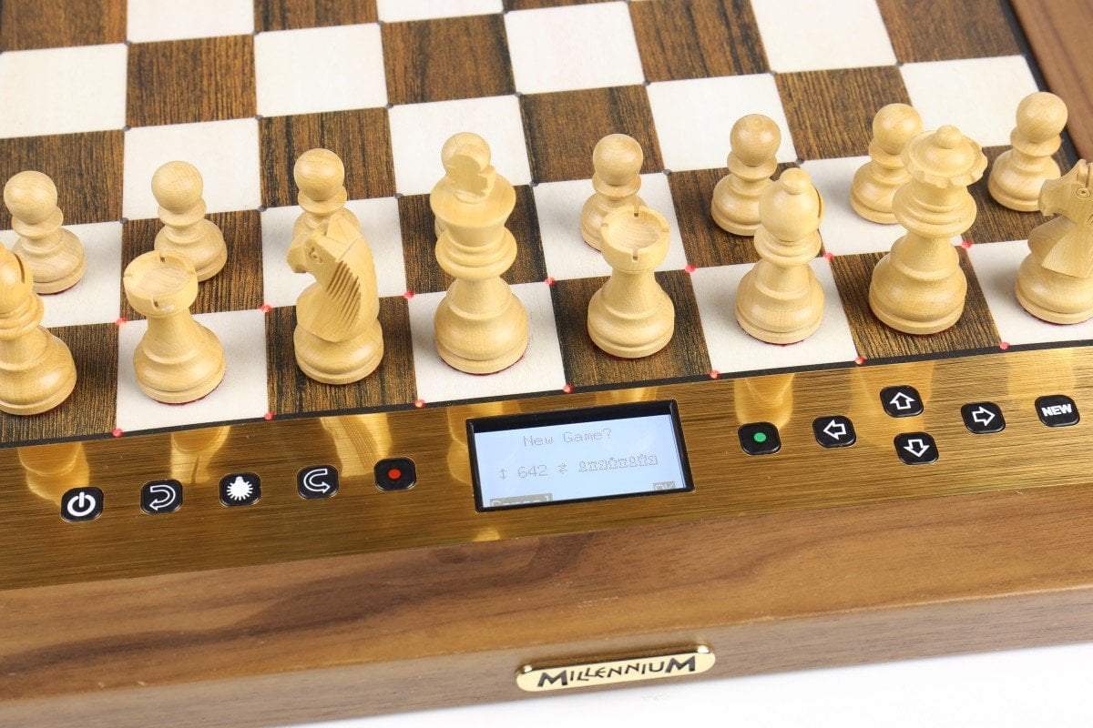 OPEN BOX DEAL ITEM: Millennium Chess Computer - The King Performance
