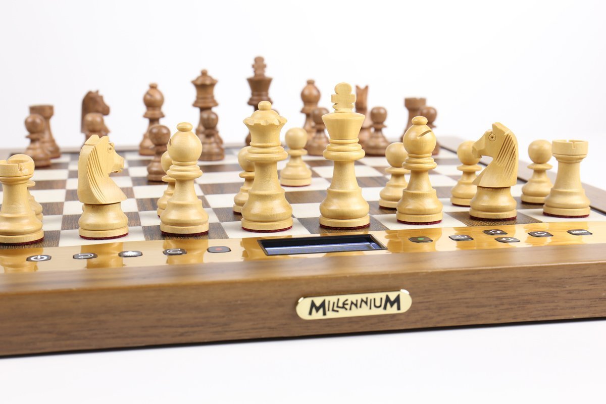 OPEN BOX DEAL ITEM: Millennium Chess Computer - The King Performance