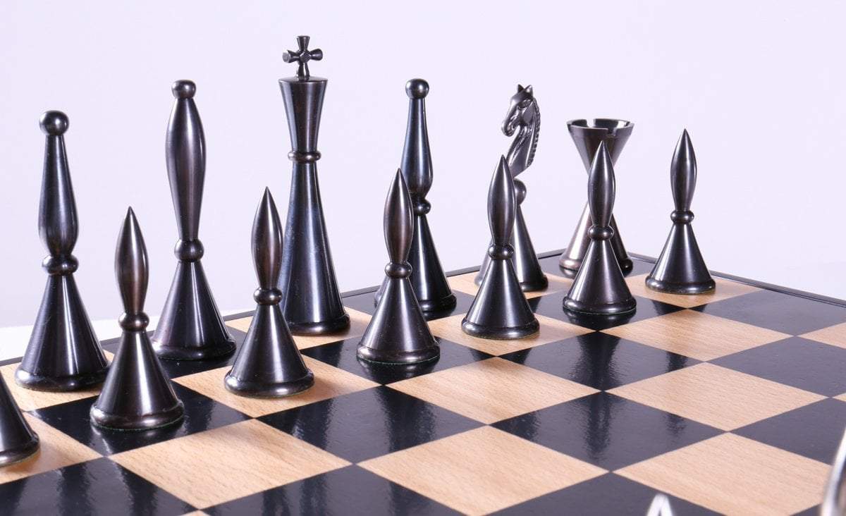 Metal Art Deco Chessmen on Storage Chest - Chess Set - Chess-House