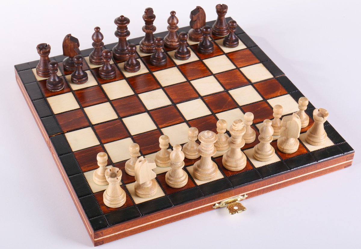 SINGLE REPLACEMENT PIECES: 9" Mini Magnetic Wooden Travel Chess Game Piece