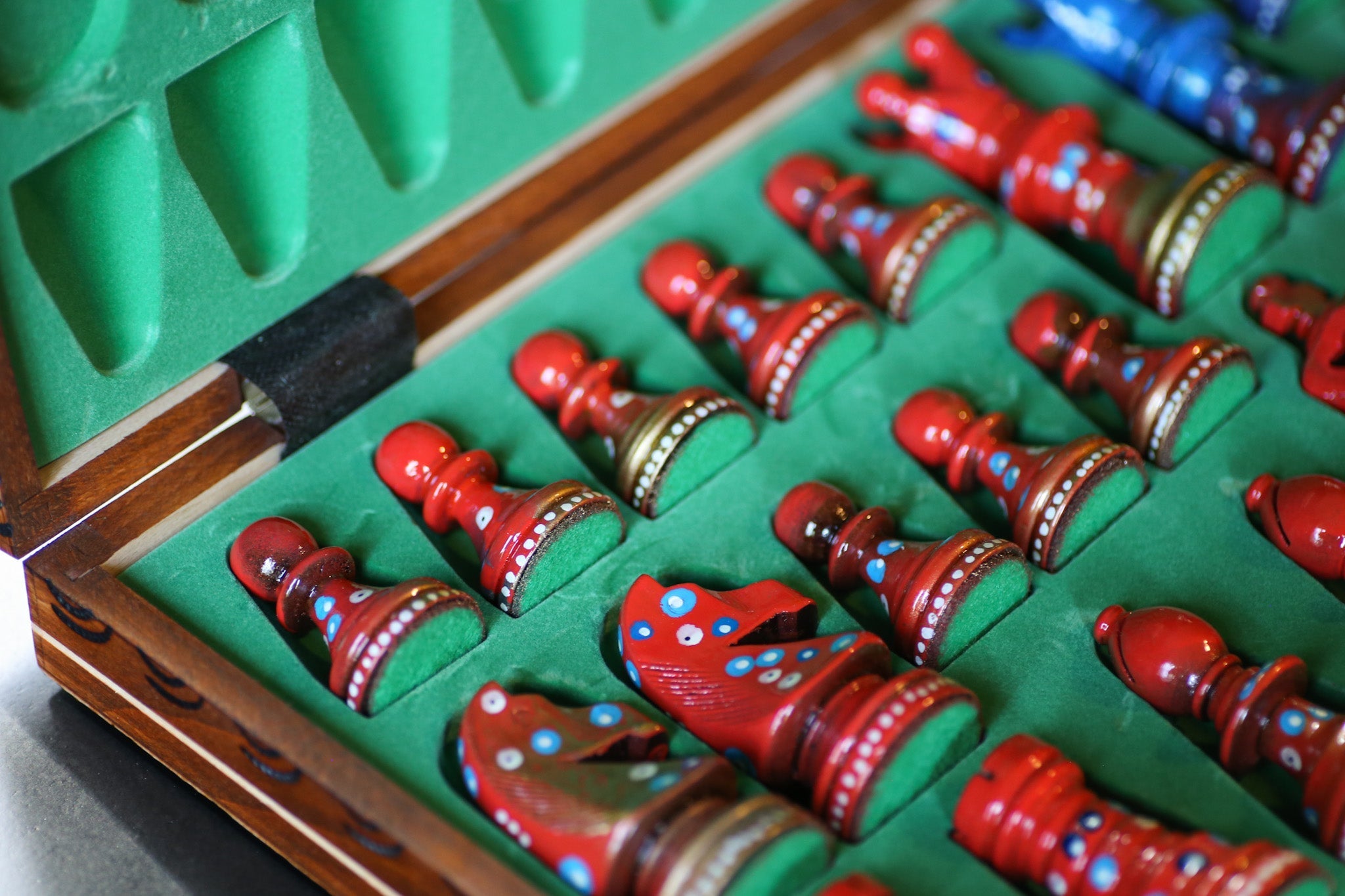 The High Flyer - Sydney Gruber Painted 21" Ambassador Chess Set #14 - Chess Set - Chess-House