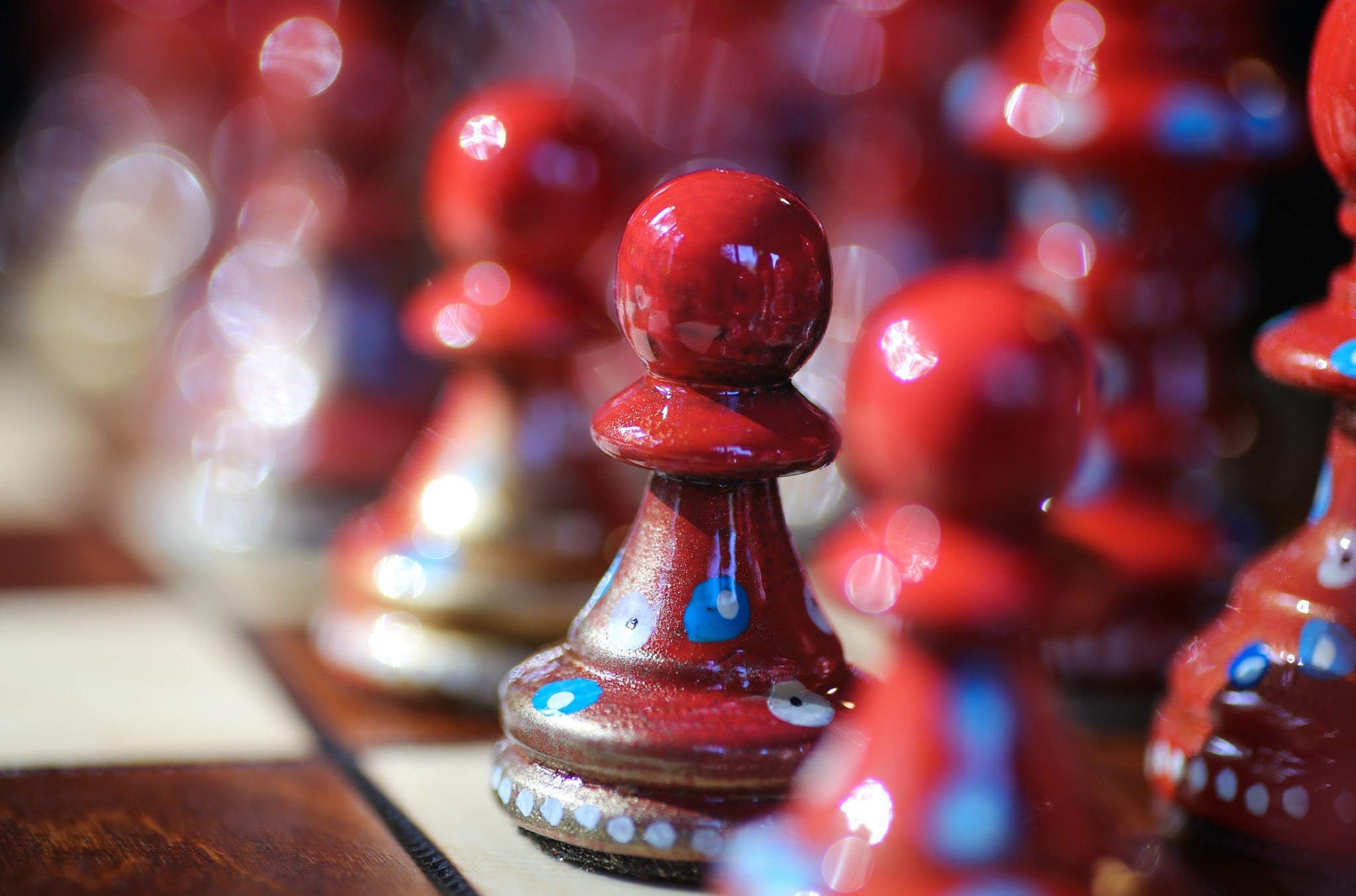 The High Flyer - Sydney Gruber Painted 21" Ambassador Chess Set #14 - Chess Set - Chess-House