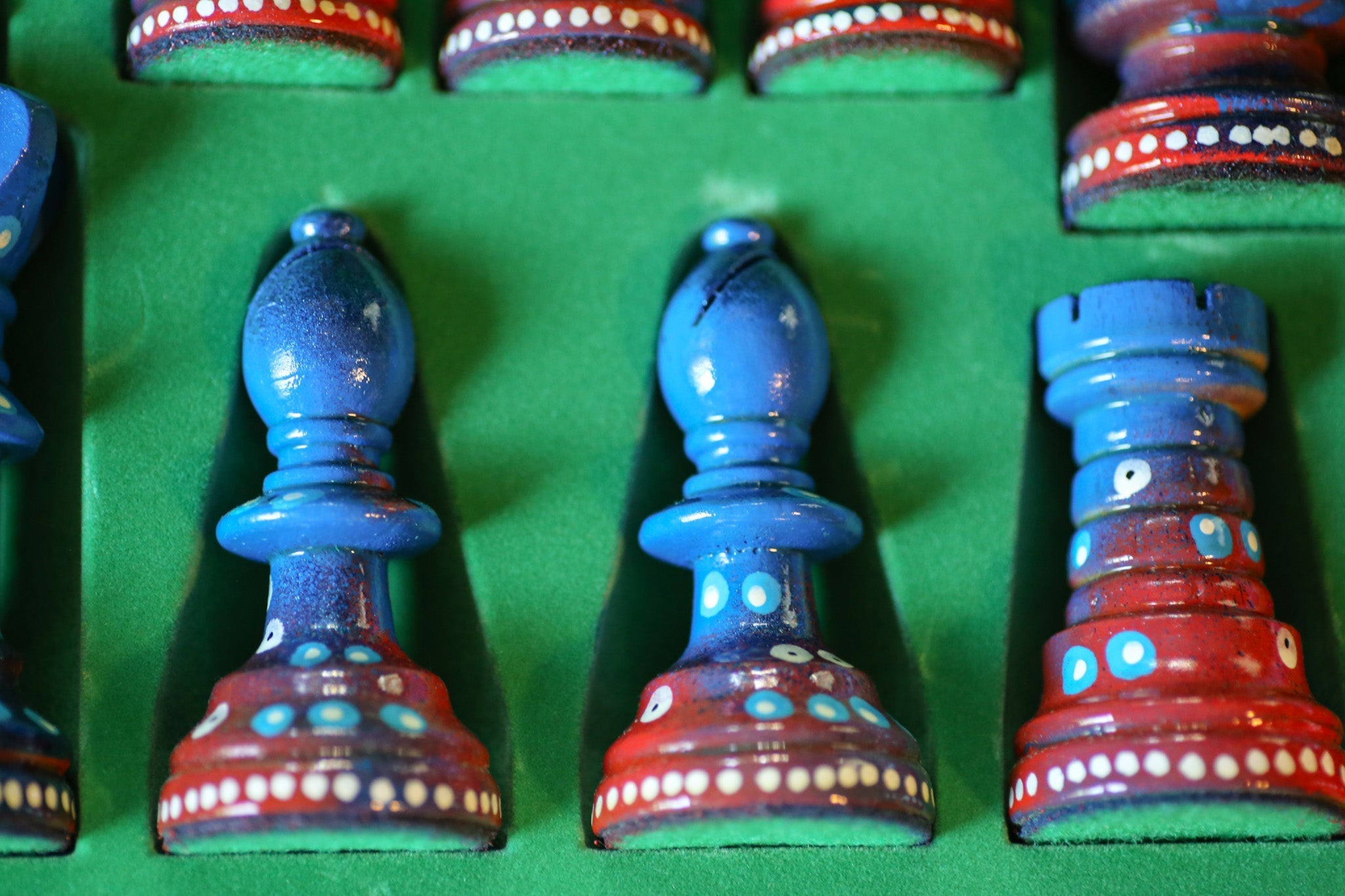 The High Flyer - Sydney Gruber Painted 21" Ambassador Chess Set #14 - Chess Set - Chess-House