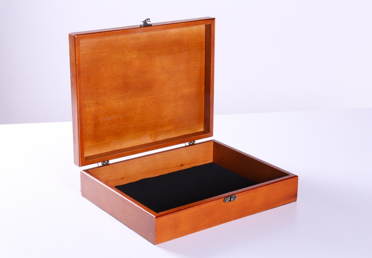 Wooden Treasure Box - Old World Style - Box - Chess-House