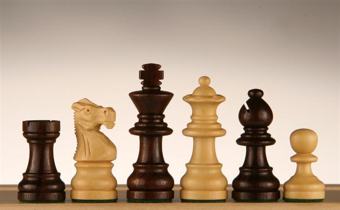 French Staunton Chess Pieces in Rosewood/Boxwood - 2" Questions & Answers
