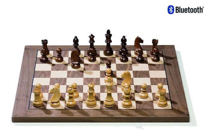Does this chess board work on chess.com. and why does the ebony pieces cost more?