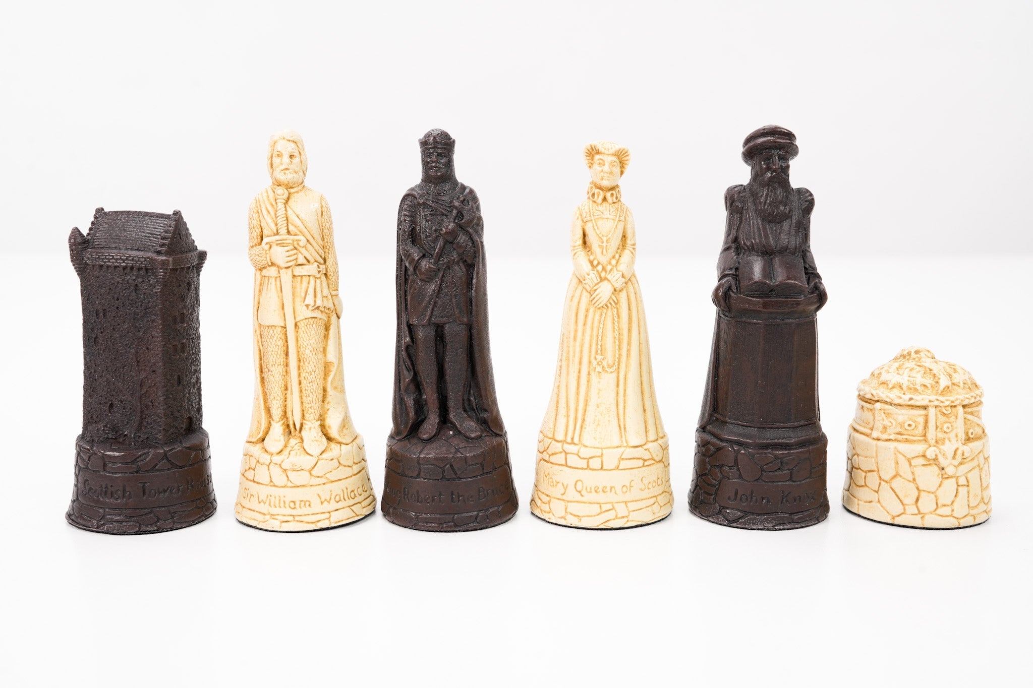 Scottish Chess Pieces by Berkeley - Russet Brown Questions & Answers
