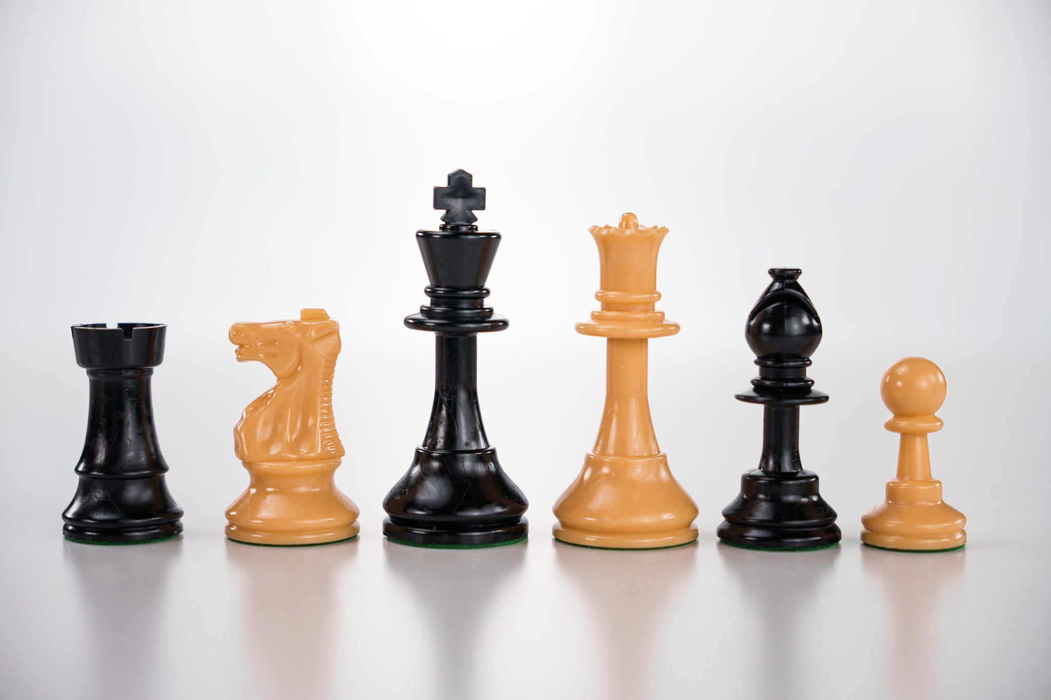 Tournament Chess Pieces Analysis Chess Set - 2.5 Inch King Plastic ...