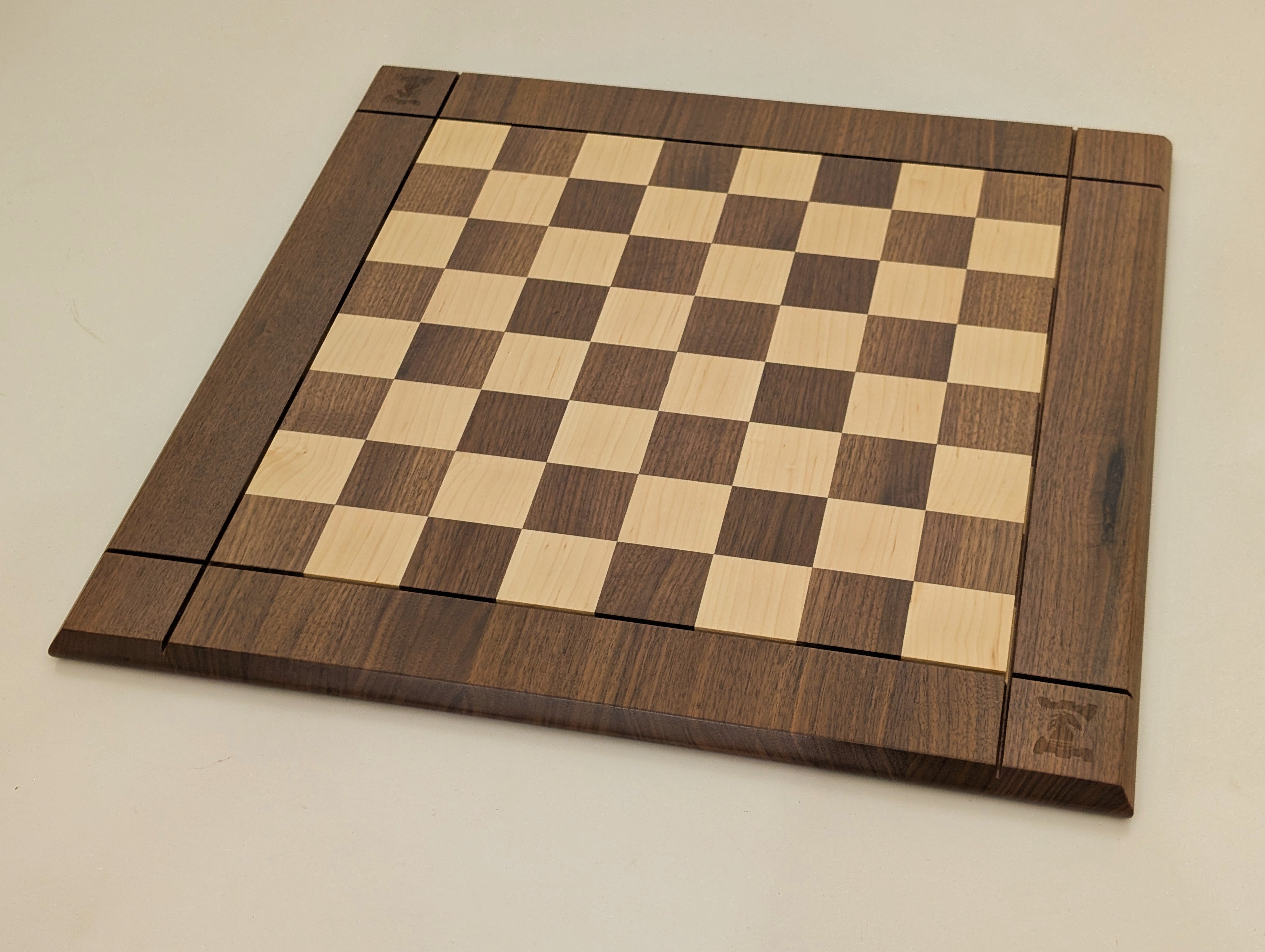 DEAL ITEM: 21" Hardwood Player's Chessboard JLP, USA - Open Box - Chess-House