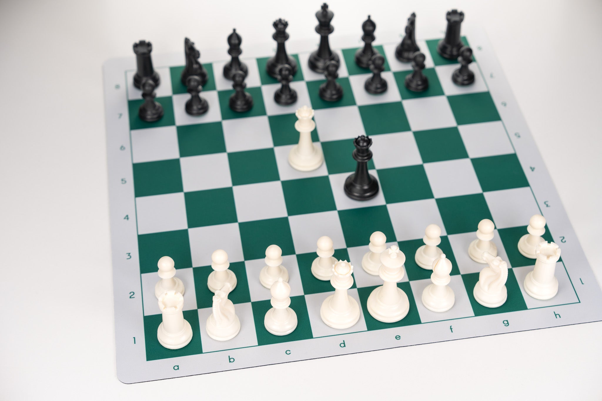 Emisario Flex Pad Chess Set - Chess Set - Chess-House