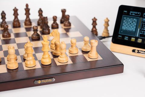 Mephisto Phoenix M - Chess Computer with 15.7 inch Chess Board