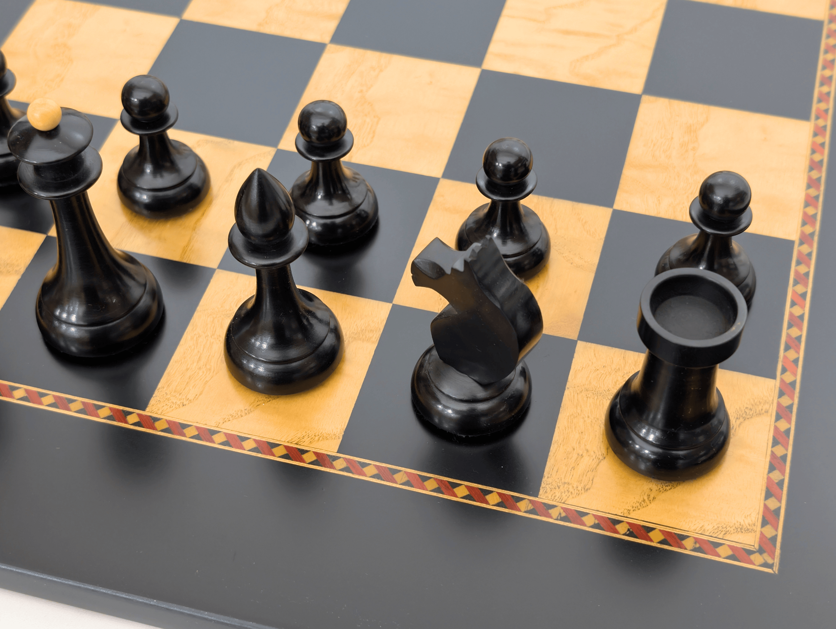 Queen's Gambit Chess Set - Black - Chess Set - Chess-House