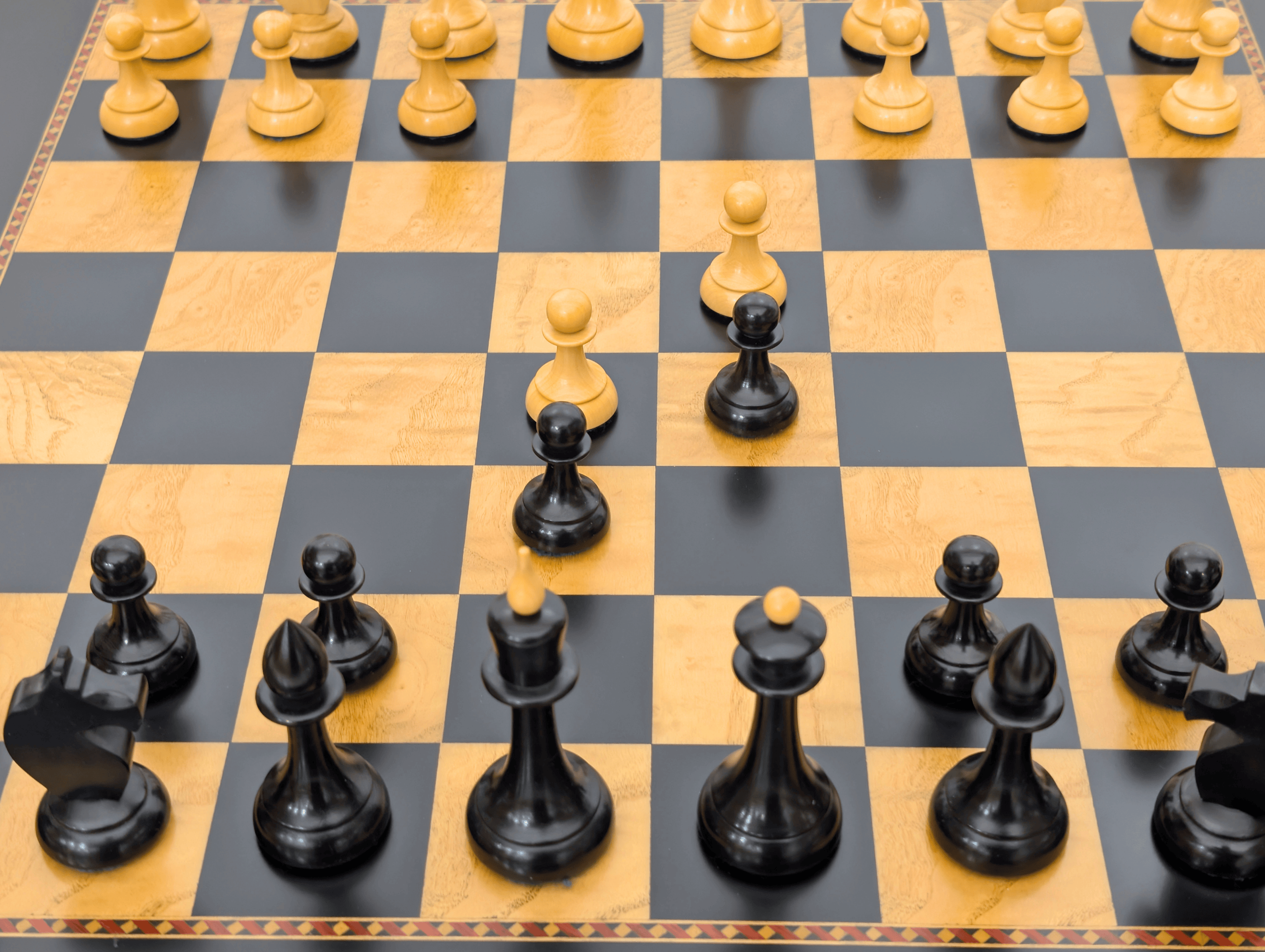 Queen's Gambit Chess Set - Black - Chess Set - Chess-House