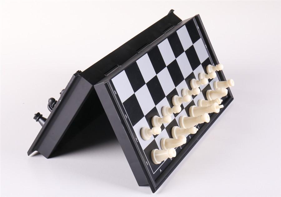 7 3/4" Magnetic Travel Chess Set - Chess Set - Chess-House