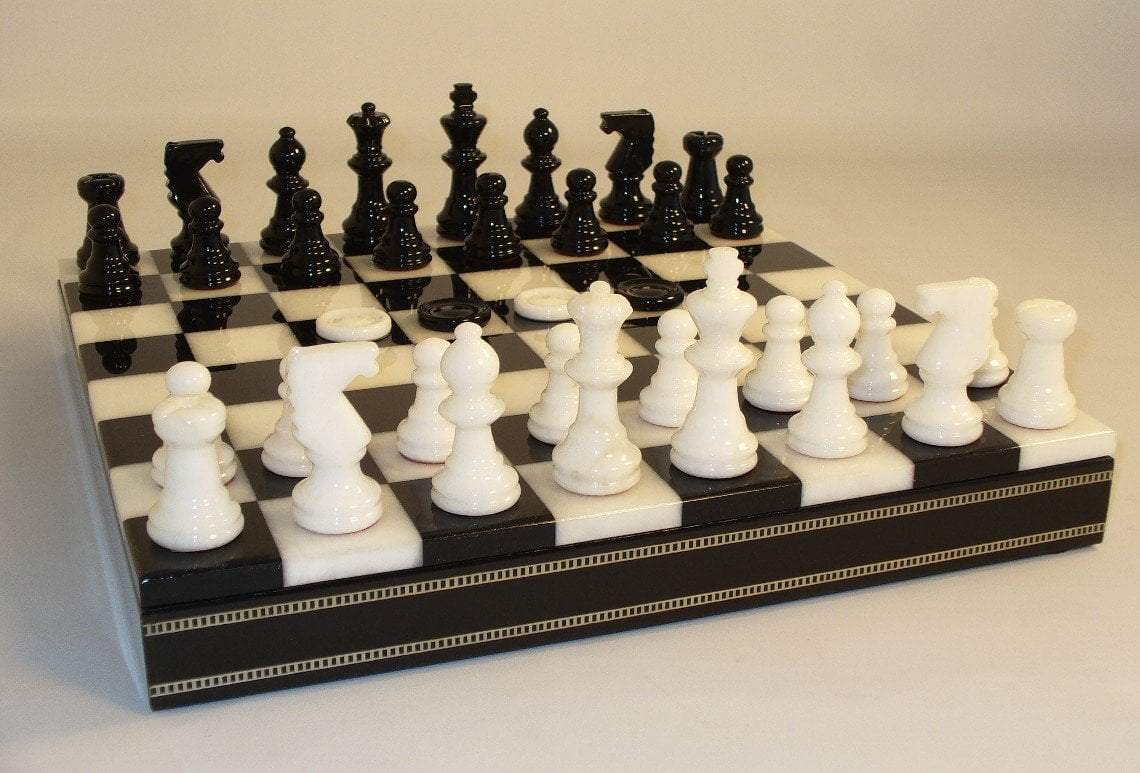 Black & White Alabaster Inlaid Chest Chess Set