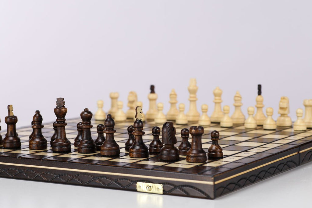 The Capablanca Chess Burmese Rosewood Edition - Reykjavik II Series Chess  Set, Board and Box Combination