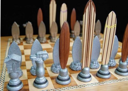 Dave Reynolds Surf Chess Set