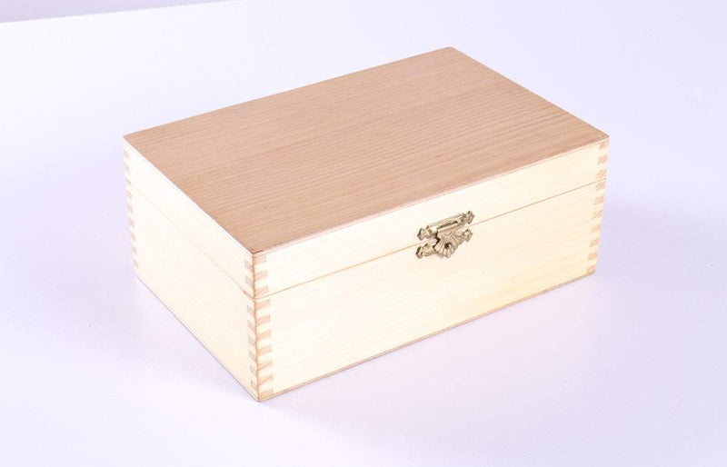 Maple Chess Pieces Storage Box
