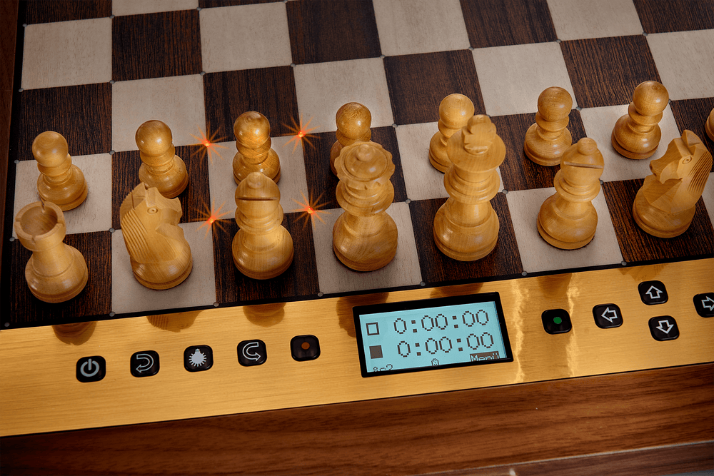Millennium Chess Computer - The King Performance