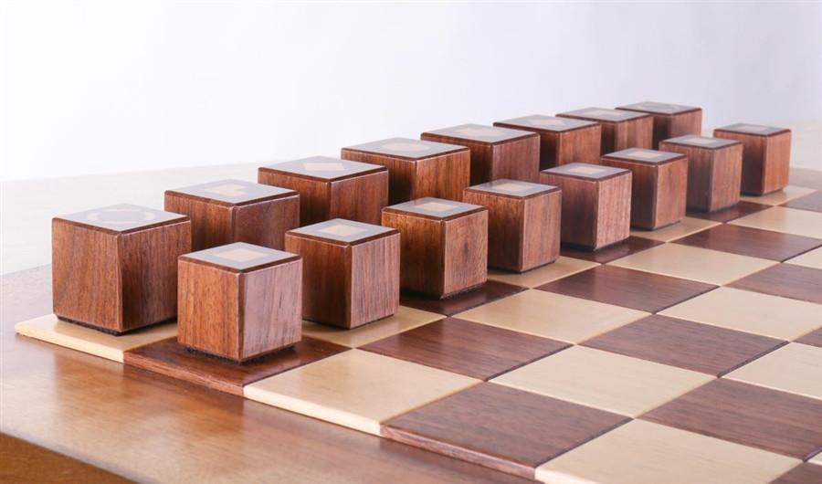 Raphael  Chess House