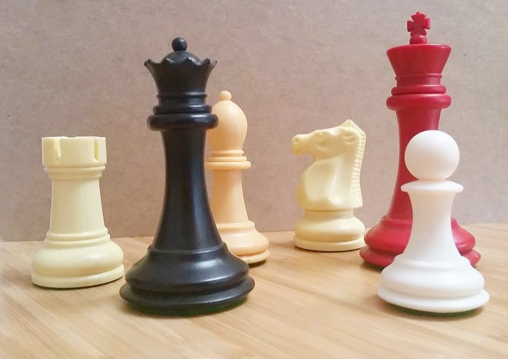 Weighted Plastic Individual Chess Pieces - Parts - Chess-House